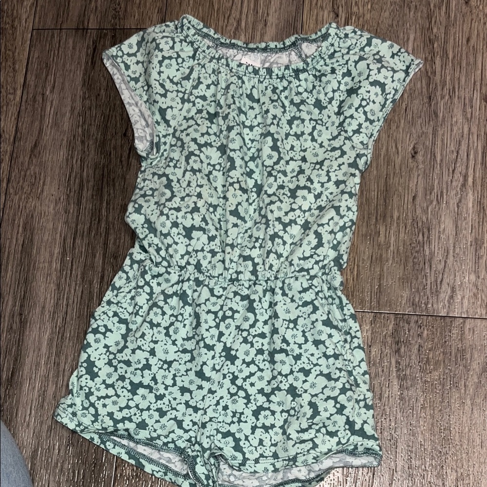 GAP Kids Green Floral Matching Set